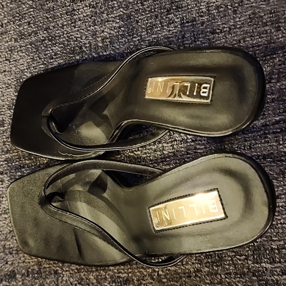 New Billini Princess Polly Solana black heeled thong style sandals, Size 7 - Picture 8 of 10